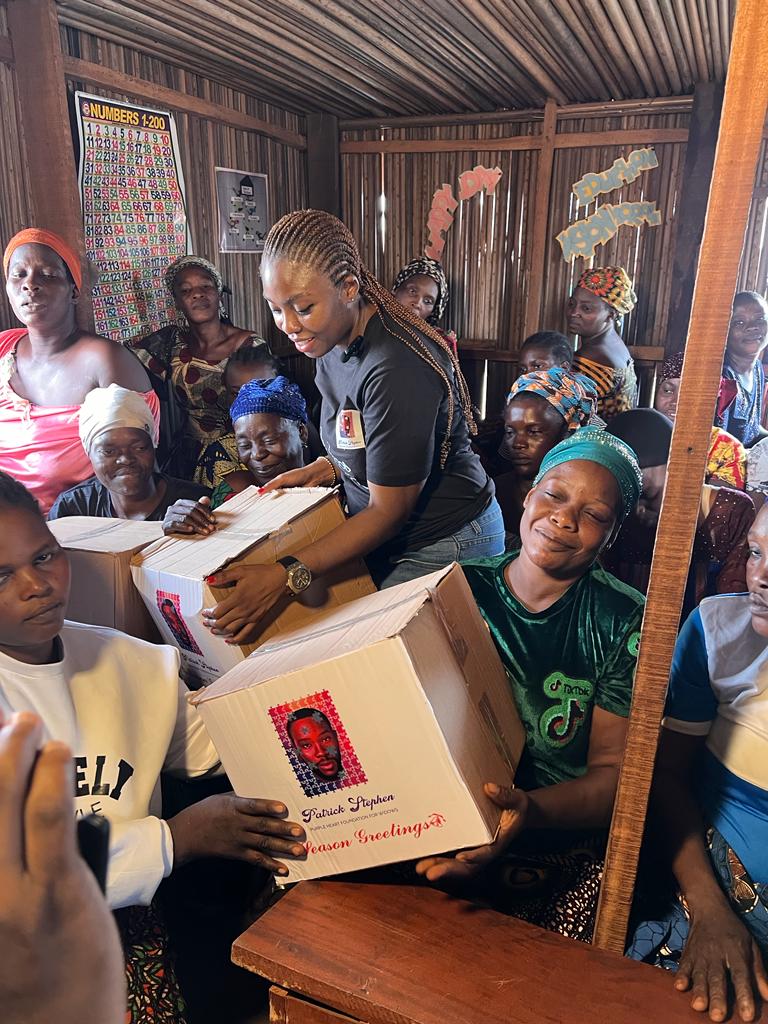 Patrick Stephen Purple Heart Foundation For Widows - Makoko Outreach programme