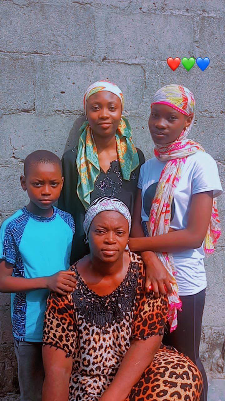 Patrick Stephen Purple Heart Foundation For Widows - Idayat oluwabunmi Asimi (PSPHF237) (widow)