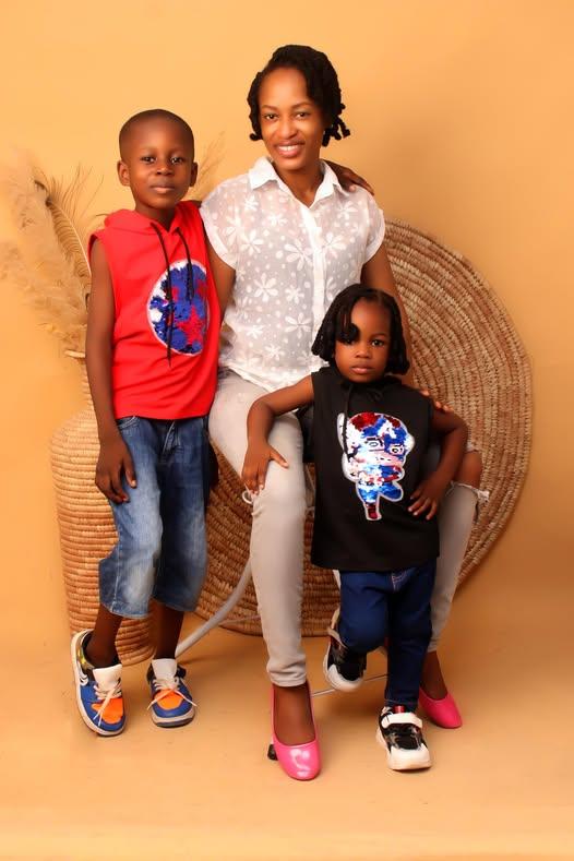 Patrick Stephen Purple Heart Foundation For Widows - Yewande Roberts (PSPHF008) (widow)